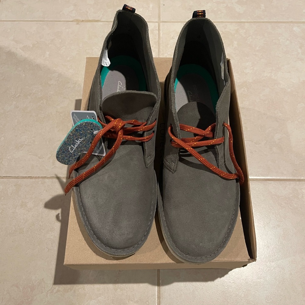 Clarks Men's Gray Casual Shoes